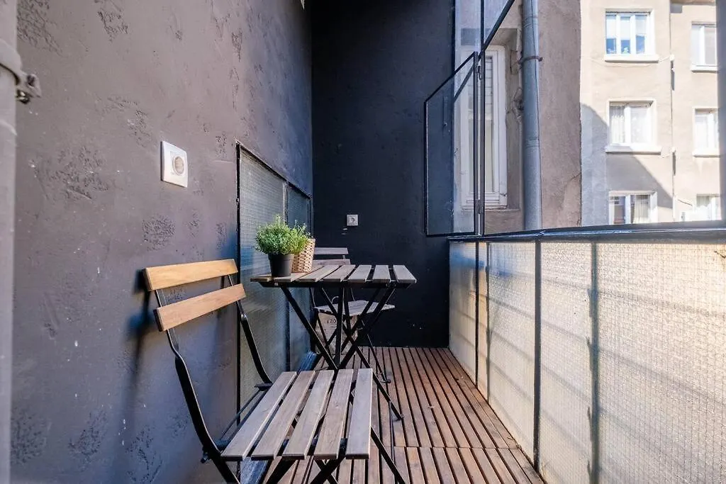 Apartment Stunning Luxury 3 Bedroom Apt In The Heart Of Town Sofia