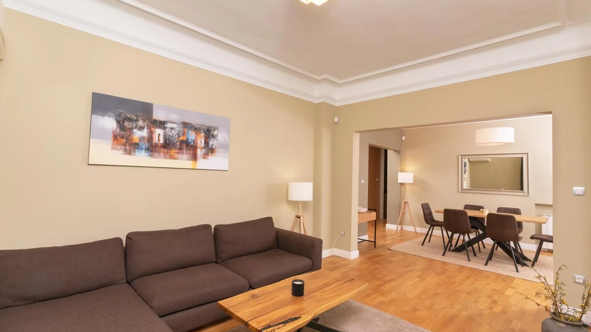 Stunning Luxury 3 Bedroom Apt In The Heart Of Town Sofia