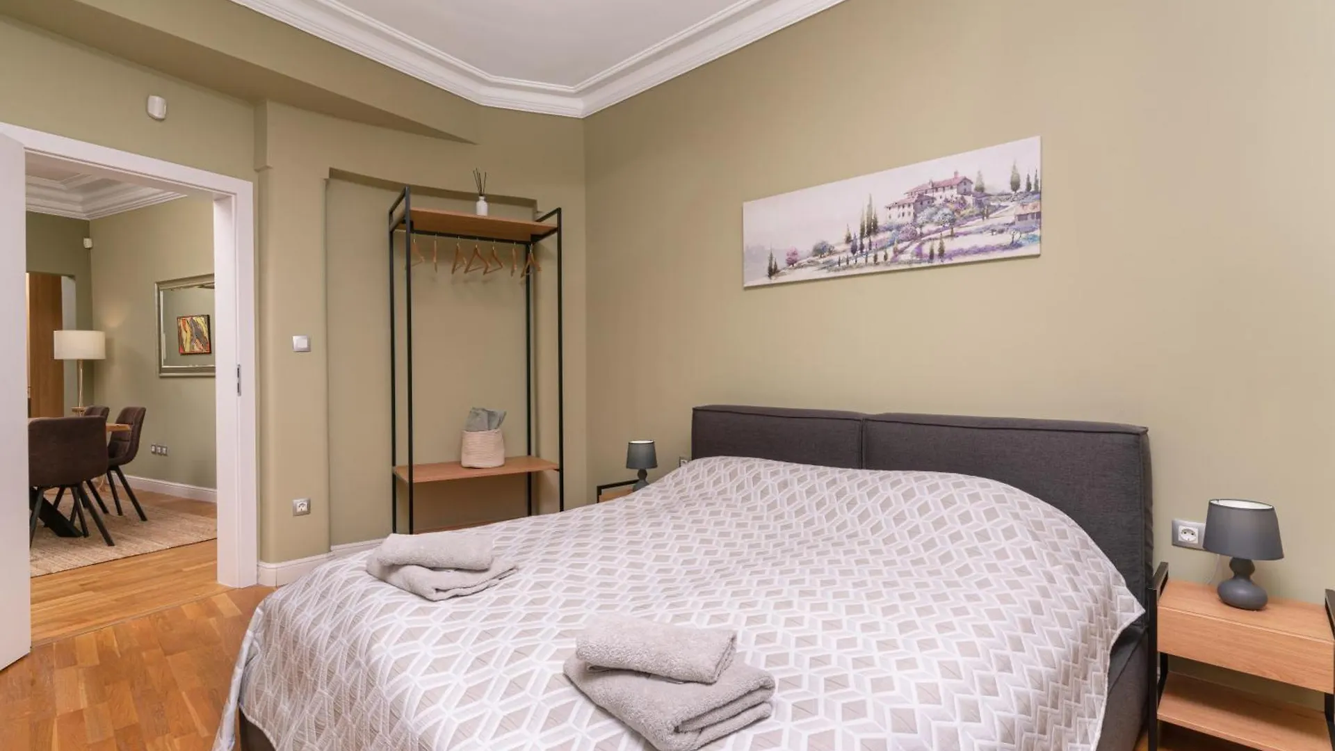 Stunning Luxury 3 Bedroom Apt In The Heart Of Town Sofia Bulgaria